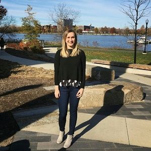 Meet your Posher, Sarah