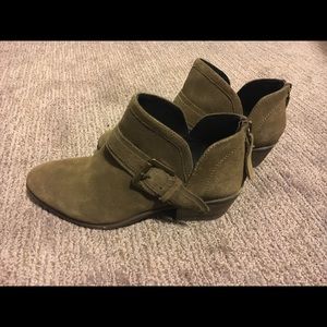 Steve Madden Ankle Boots