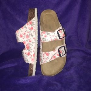 Joe Boxer Floral Zooey sandals