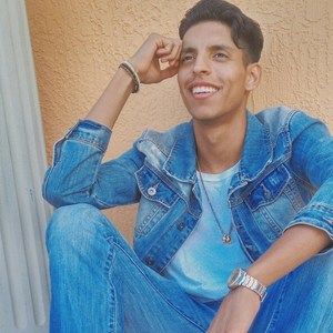 Meet your Posher, Kevin