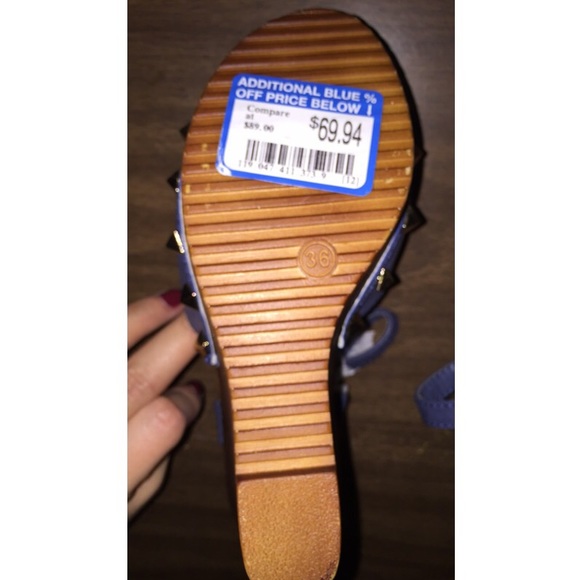 Blue wedges - Picture 3 of 3