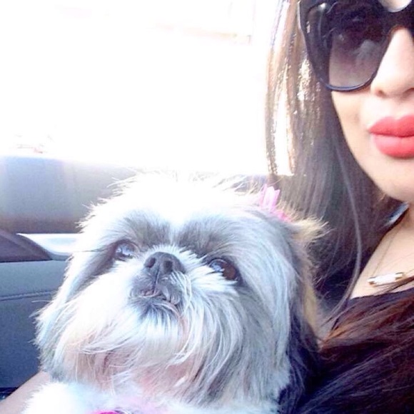 Meet your Posher, Jennyfer - Picture 3 of 3