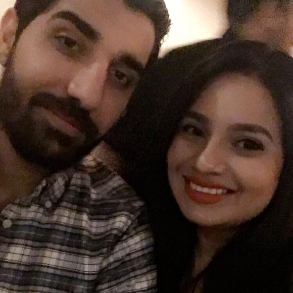 Meet your Posher, Jennyfer - Picture 2 of 3