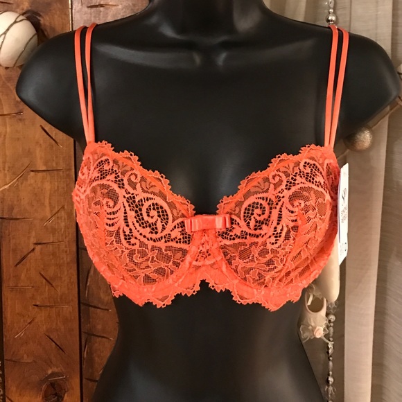 Simone perele orange lace underwire bra. BNWT.