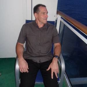 Meet your Posher, Chris