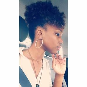 Meet your Posher, Amir