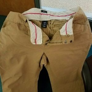 Gap khaki pants