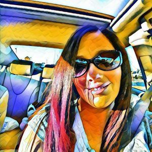 Meet your Posher, Anica