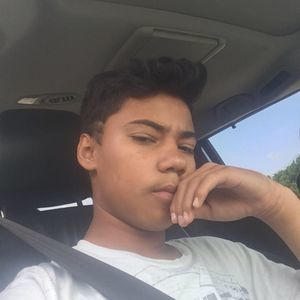 Meet your Posher, Elvis