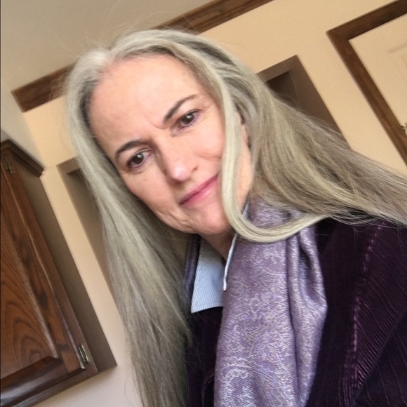 Meet your Posher, Deb