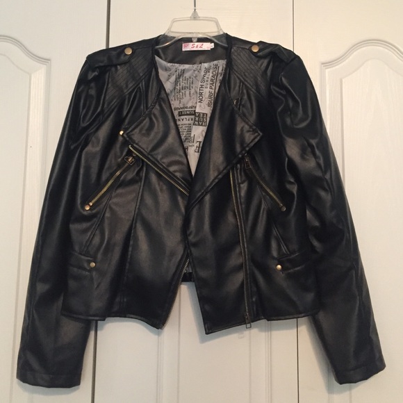 Leather jacket - Picture 1 of 1