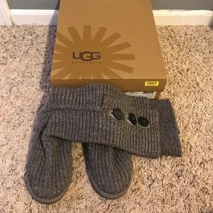 Grey Knit UGG