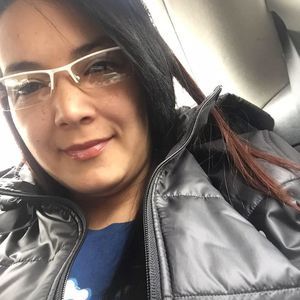 Meet your Posher, Sharín