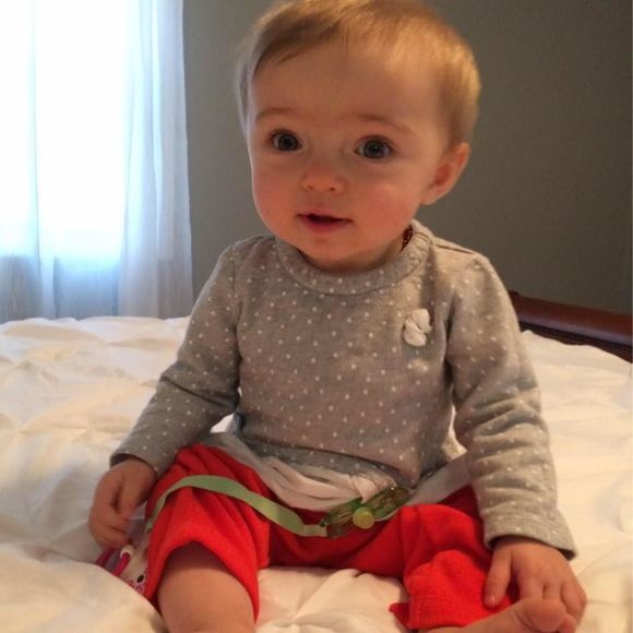 Meet your Posher, Danielle - Picture 2 of 2