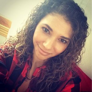 Meet your Posher, Randi