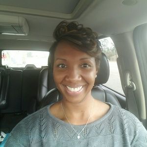 Meet your Posher, Tara