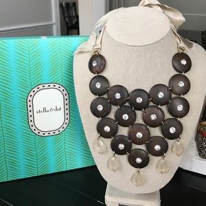 Stella & Dot statement necklace