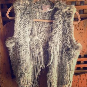 real rabbit fur vest Romeo & Juliette Couture