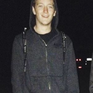 Meet your Posher, Thomas