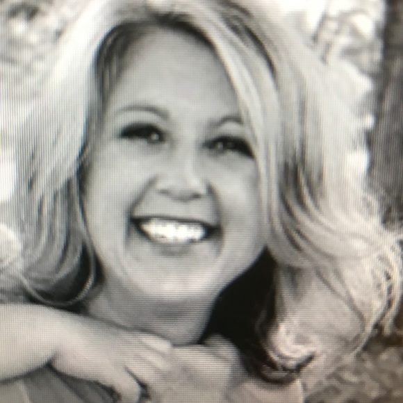 Meet your Posher, Pam