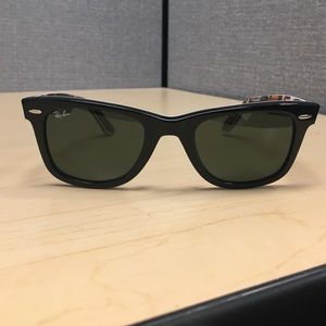 Ray-Ban Black Wayfarer- Special Series #9