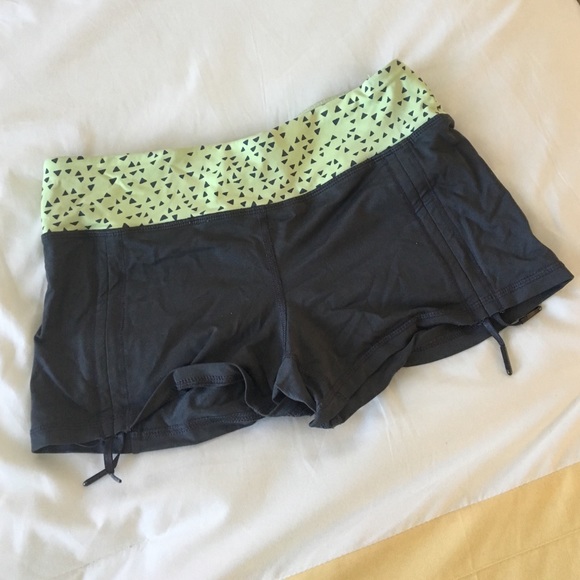 Forever 21 Tight gym shorts