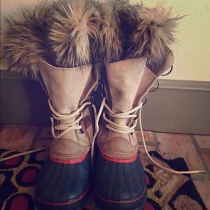 Sorel Joan of Arctic boots - size 9