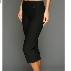 Nike 2.0 Slim Fit Legend 2.0 Capri