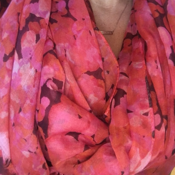 Ann Taylor Loft Scarf - Picture 1 of 2