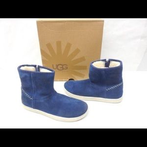 UGG AUSTRALIA K RYE SUEDE MOCCASIN ZIP BOOTS 3