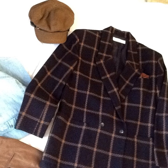 Alexander Julian DK Navy/Chestnut Dbl. Breasted 12