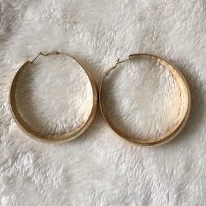 Textured Chunky Hoops