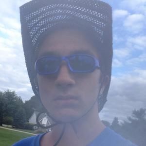 Meet your Posher, Bobby