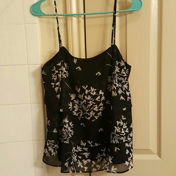 Black/ Tan Pattern Ruffle Top  Banana Republic