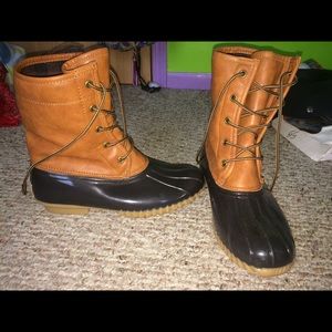 Original duck boots brand new