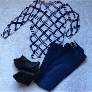 Banana Republic 100% cotton sweater