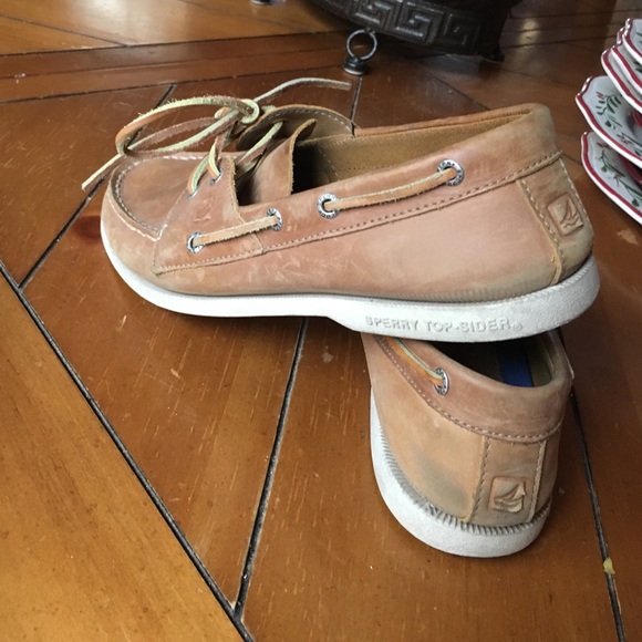 Sperrys main image 3