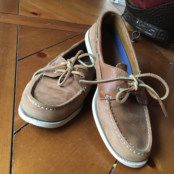 Sperrys main image 2