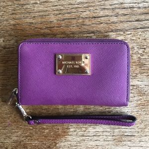 Michael Kors Wallet Wristlet