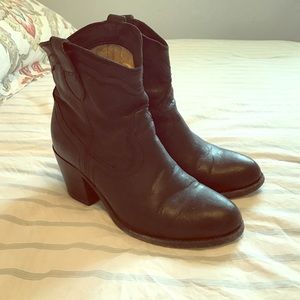 Black Frye booties