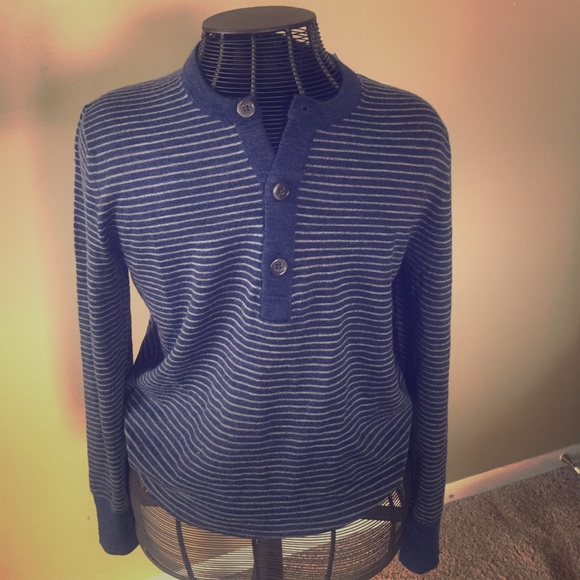 Banana republic sweater