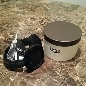 Ugg black wired earmuffs