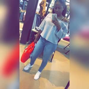 Meet your Posher, Love