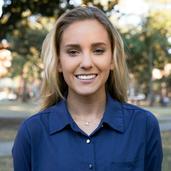 Meet your Posher, Ella - Picture 1 of 1