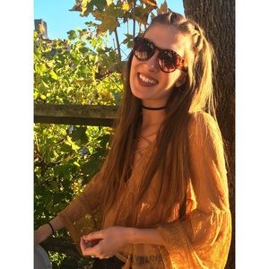 Meet your Posher, Lexi