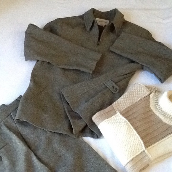 Evan Picone Military style herringbonejacket/pants