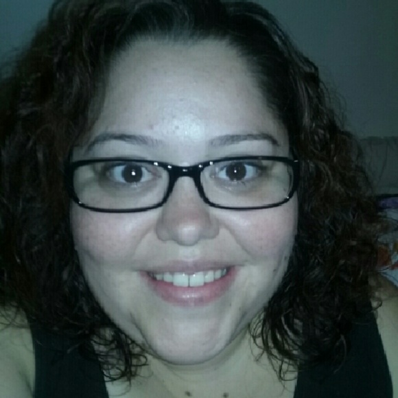 Meet your Posher, Richelle - Picture 1 of 1