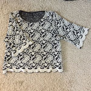 FOREVER 21 EMBROIDERY PEDAL TOP
