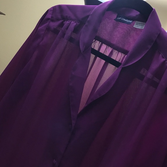 Chiffon button up. Fits size 10. - Picture 1 of 3