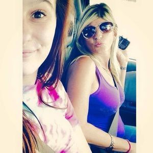 Meet your Posher, Sharon